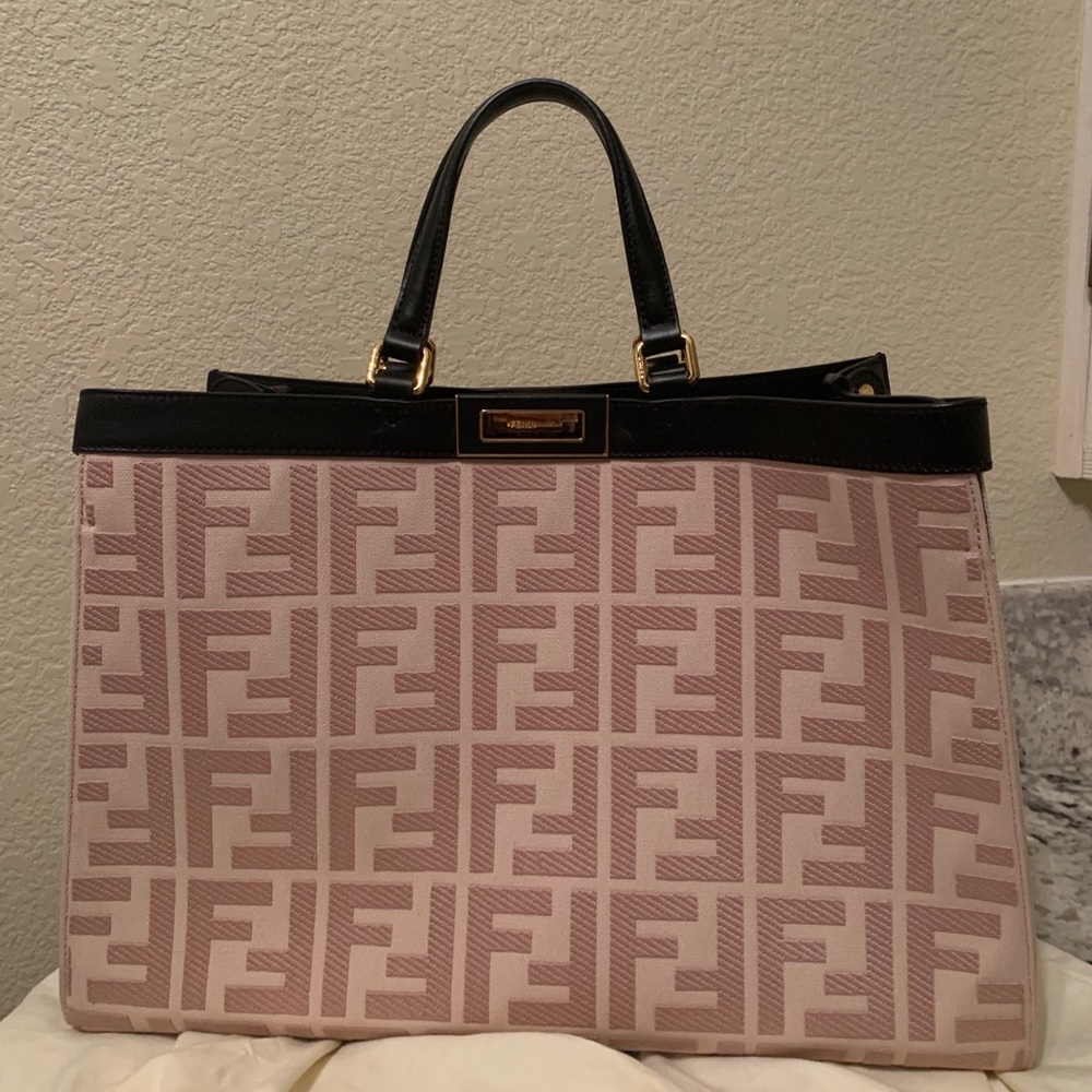 Fendi Peekaboo X-Tote (SOLD OUT PINK)